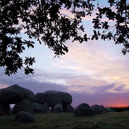 Bed and Breakfast The Barnyard Balinge Екстер'єр фото